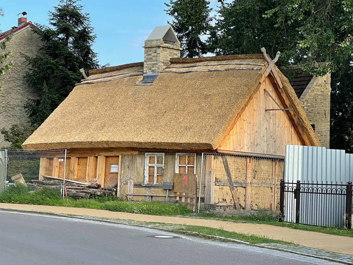 Büdnerhaus, Sicht Dorfstraße